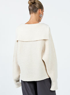 Poppy Sweater Beige Princess Polly  regular 