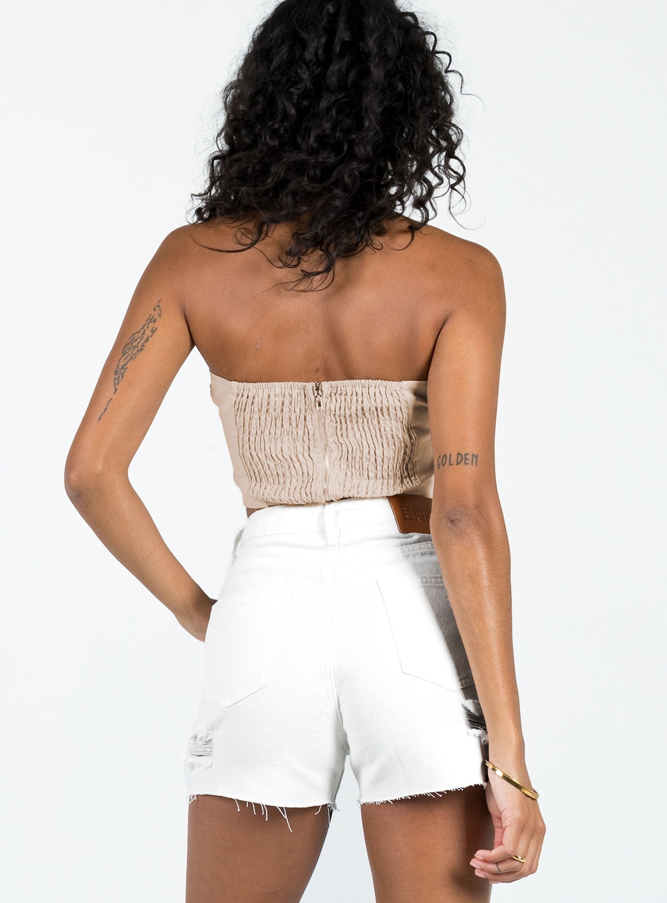 Denim shorts High waisted Belt looped waist Classic five pocket design Button & zip fastening Distressed detail on leg Raw cut hem 