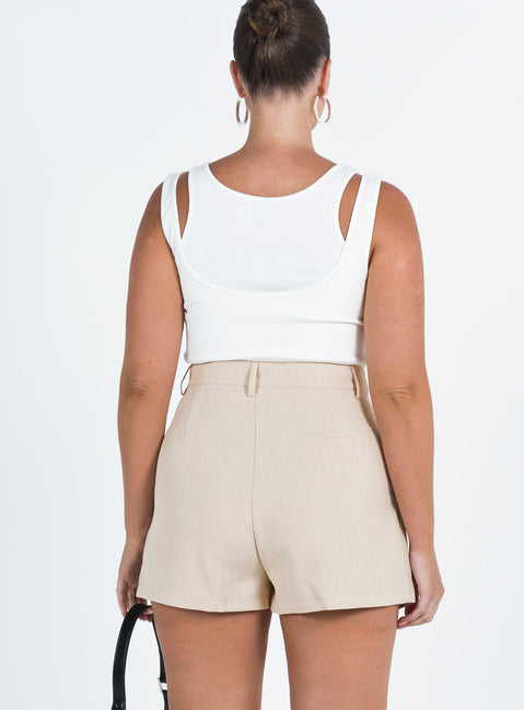 Seize The Day Shorts Beige Princess Polly high-rise 