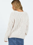 Cable knit jumper Scoop neckline Drop shoulder Relaxed fitting Unlined