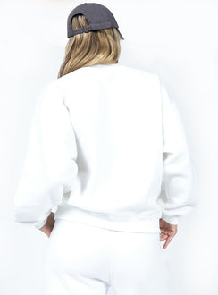 Sweater Relaxed fit Graphic print  Ribbed cuffs & waist  Good stretch  Soft lining 