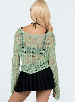 Cropped sweater Knit material Delicate - wear with care Wide neckline Drop shoulder  Good stretch