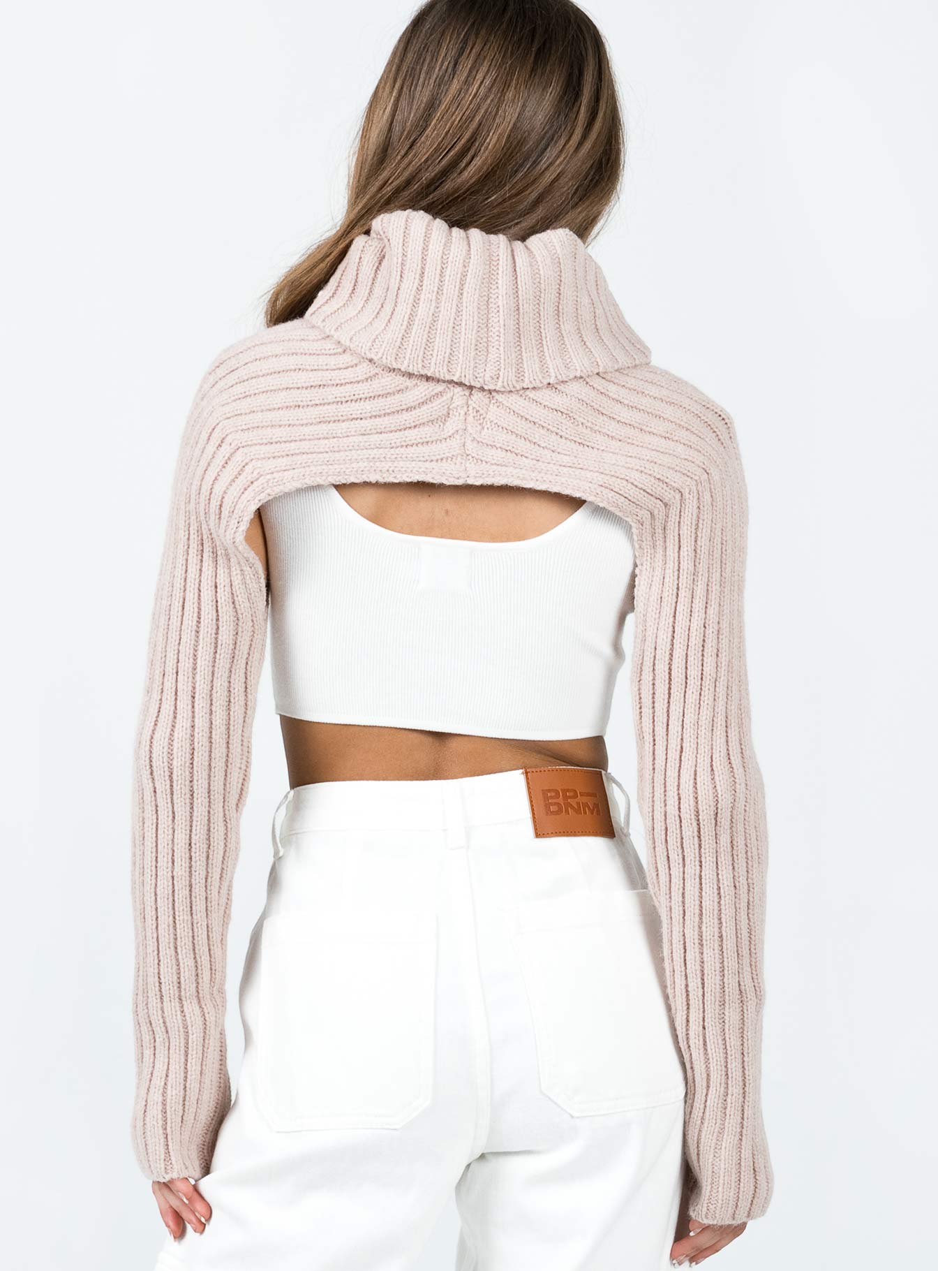 Bolero Ribbed knit material Turtle neck Cropped back