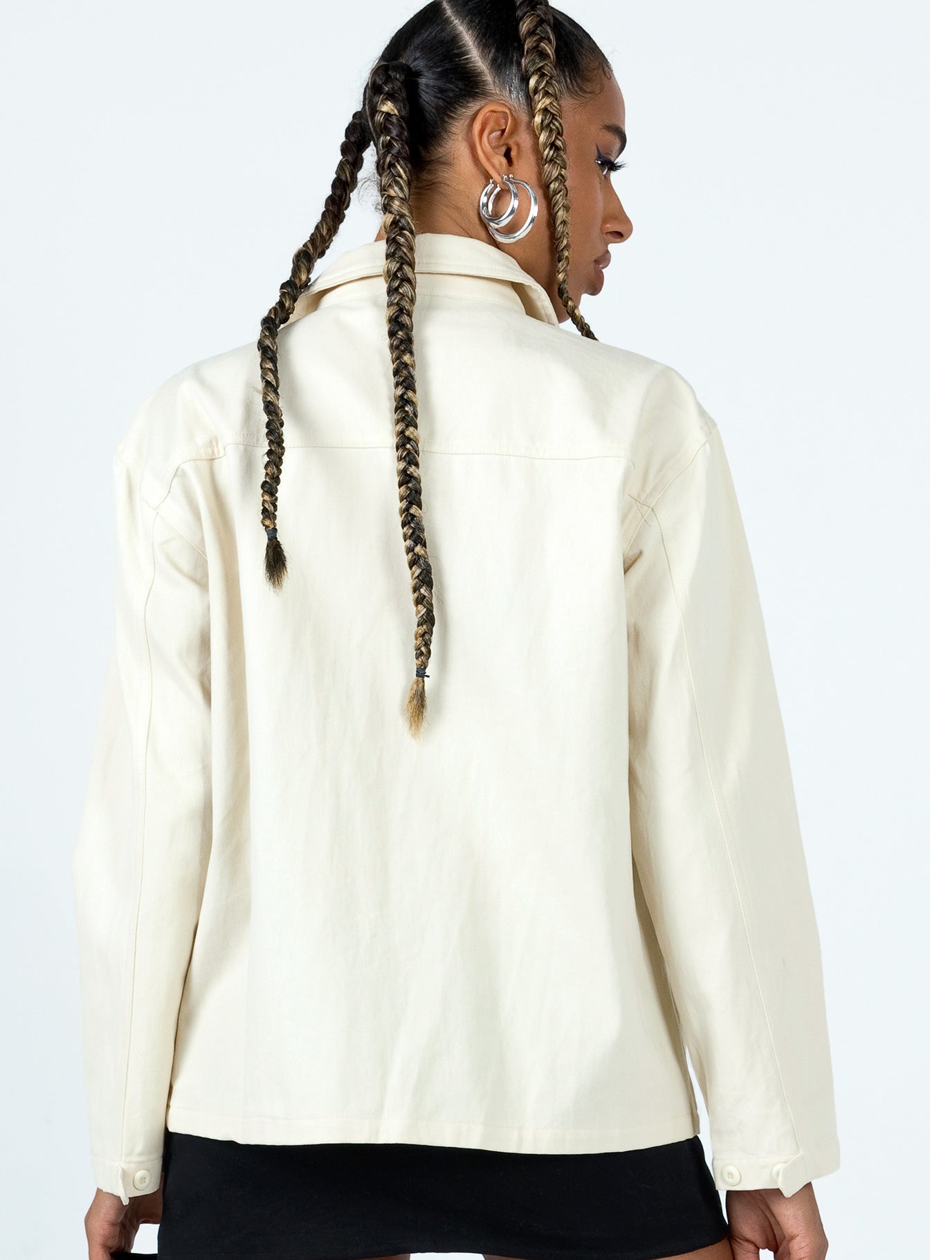 Jacket Relaxed fit 100% cotton Classic collar Buttons fastening at front Twin chest pockets