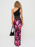 Floral maxi skirt Satin material, low rise, invisible zip fastening at side Non-stretch material, unlined 