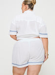 White High rise shorts Elasticated waistband, twin hip pockets, gathered waist