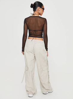 Cargo pants High-waisted, twin cargo style pockets on leg, faux pockets at the back, elasticated waist & hem cuff Non-stretch, unlined 