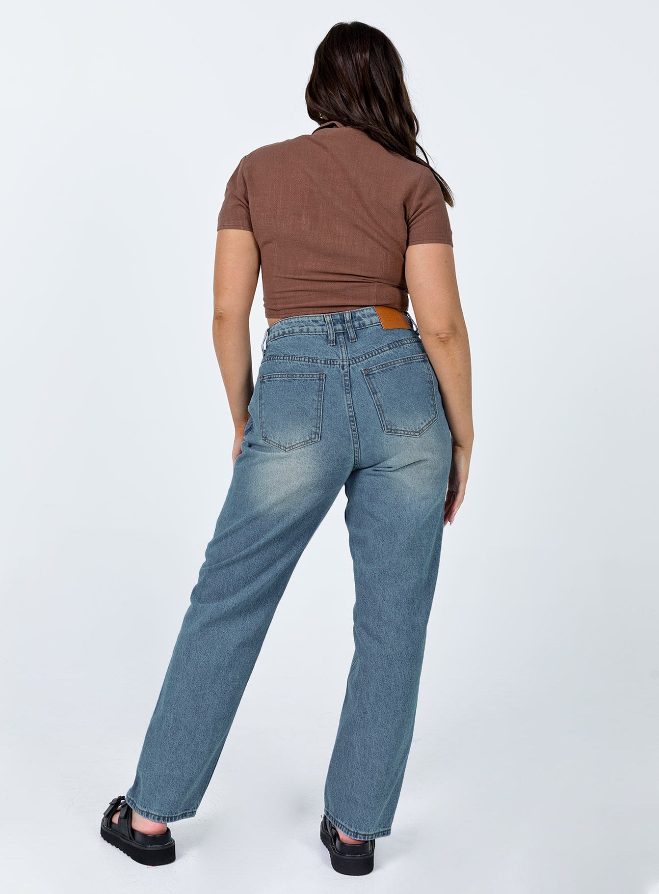 Princess Polly Mid Rise  Isabelle Straight Leg Denim Jeans