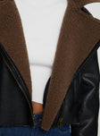 Jacket Shearling trim, classic collar, exposed zip fastening at front