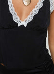 V neck crop top <ul> <li>Lace detail, invisible zip fastening at side, subtle pleats at bust