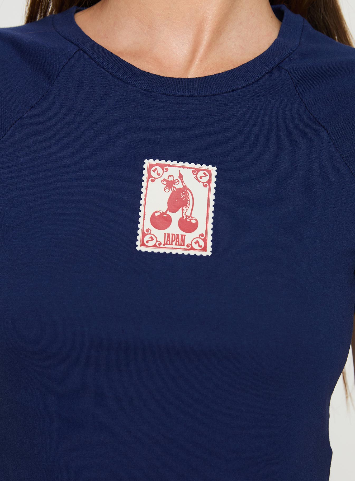 Baby tee Graphic print, crew neck Non-stretch material, unlined