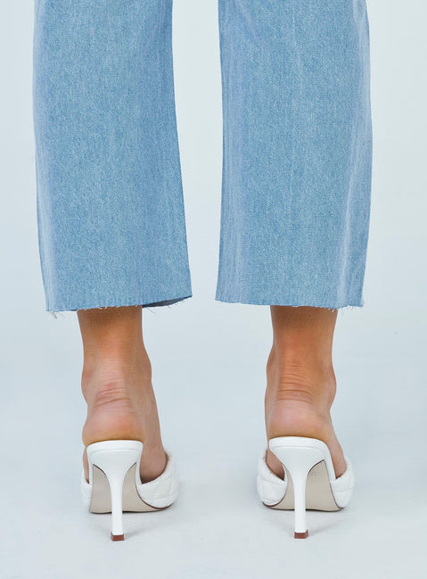 The Leigh Heels White