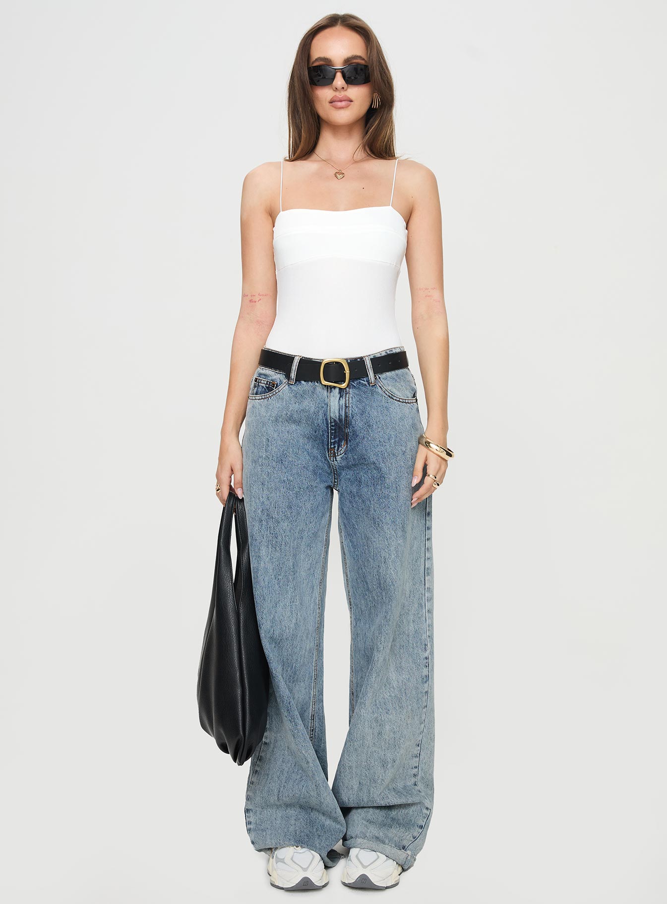  Ribbed bodysuit Straight neckline, elasticated straps, high cut leg, cheeky bottom, press clip fastening at base Good stretch, lined bust